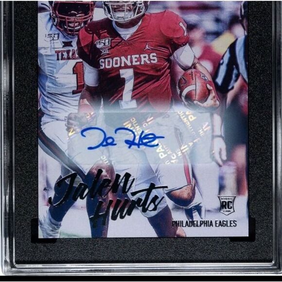2020 Panini Luminance Jalen Hurts SGC 10 - rookie auto/199 - Picture 3 of 7